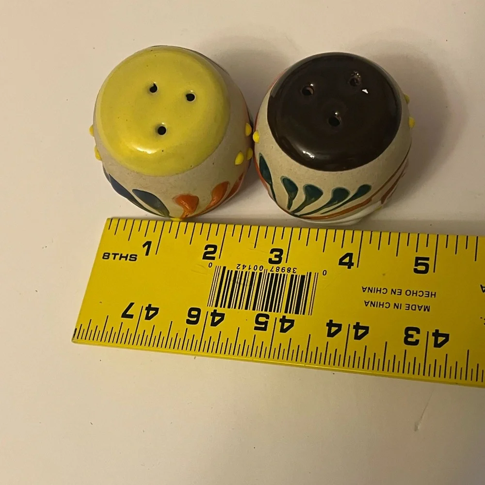 Vintage Hand-Painted Ceramic Salt & Pepper Shakers Boho Floral Design – 3” Tall - Picture 5 of 6